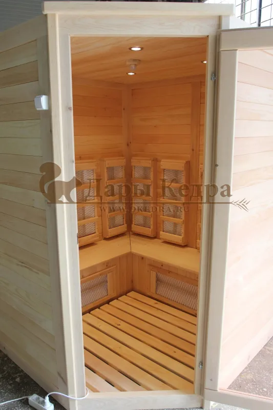 Трёхместная угловая инфракрасная сауна кабина из кедра с керамическими излучателями